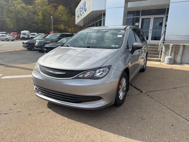 used 2017 Chrysler Pacifica car, priced at $12,282