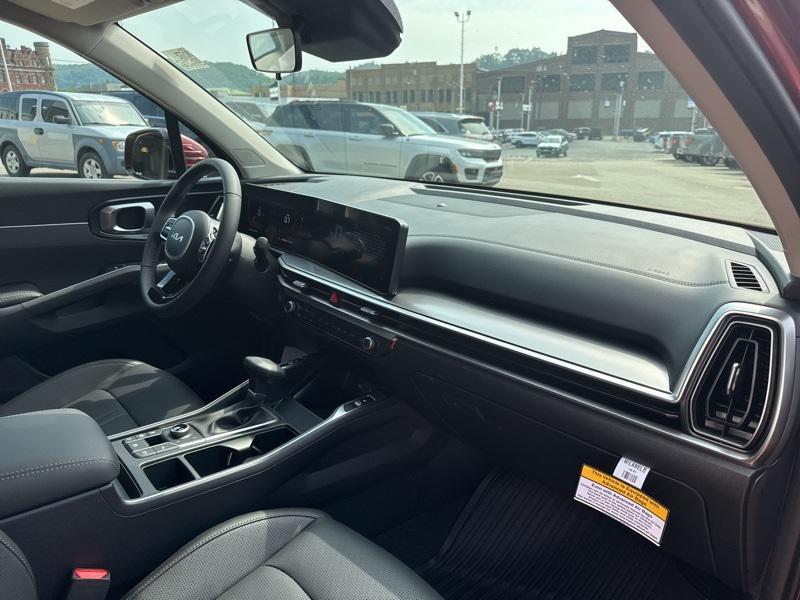 new 2025 Kia Sorento car, priced at $35,800
