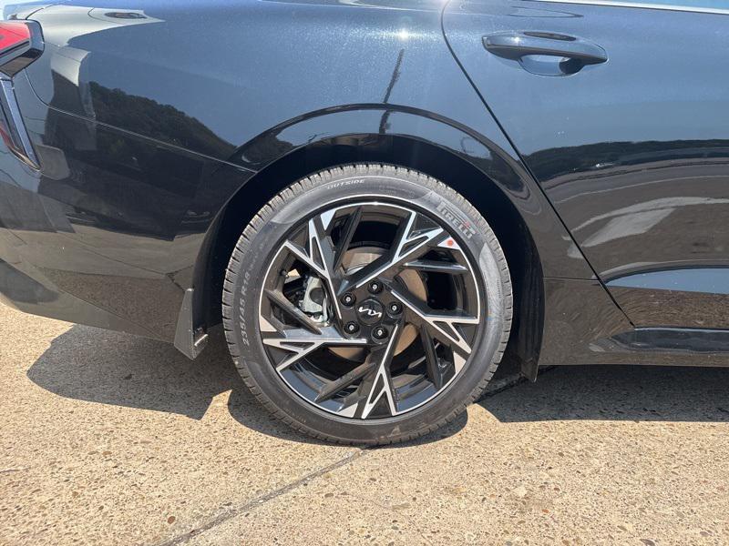 new 2026 Kia K5 car, priced at $29,600