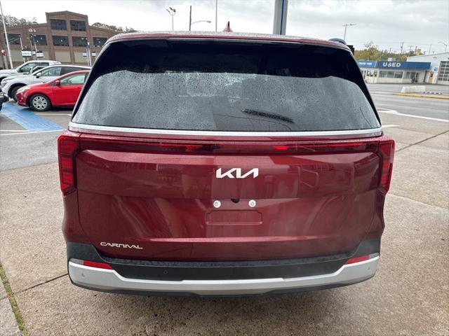 new 2025 Kia Carnival car, priced at $37,500