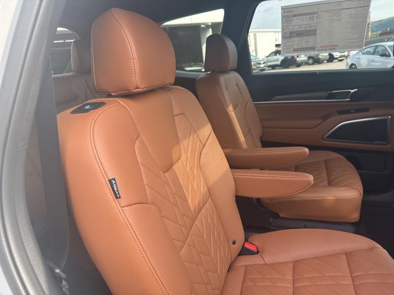new 2025 Kia Telluride car, priced at $46,332