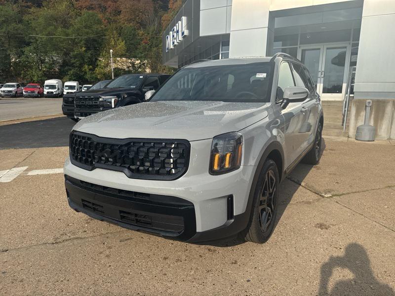 new 2025 Kia Telluride car, priced at $46,332