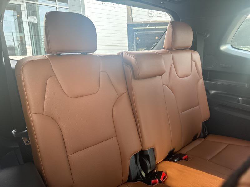 new 2025 Kia Telluride car, priced at $46,332
