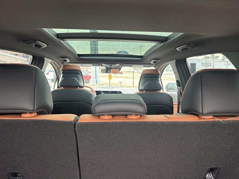new 2026 Kia Sportage car, priced at $36,100