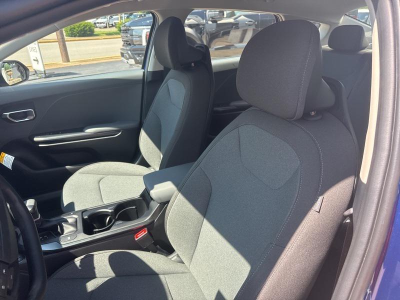 new 2025 Kia K4 car, priced at $22,694