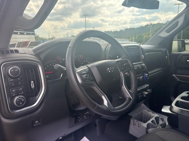 used 2022 Chevrolet Silverado 1500 car, priced at $40,144