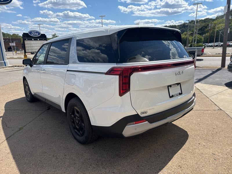 new 2026 Kia Carnival car, priced at $36,226