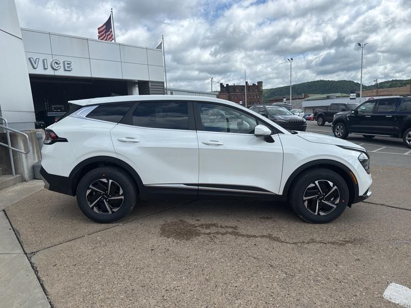 new 2025 Kia Sportage Hybrid car, priced at $29,427