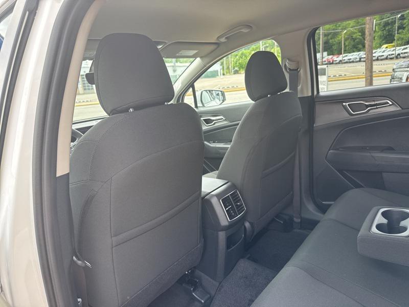 new 2025 Kia Sportage Hybrid car, priced at $29,427