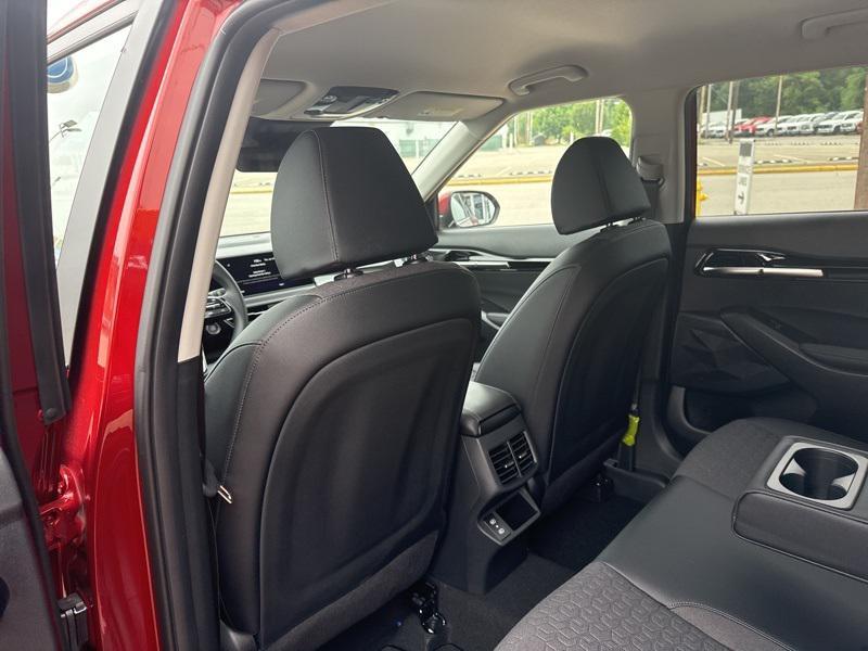 new 2025 Kia Seltos car, priced at $27,426