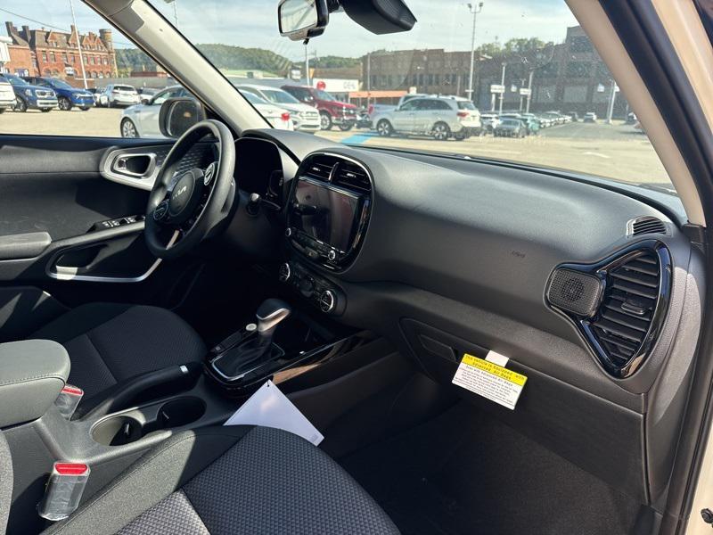 new 2025 Kia Soul car, priced at $23,160