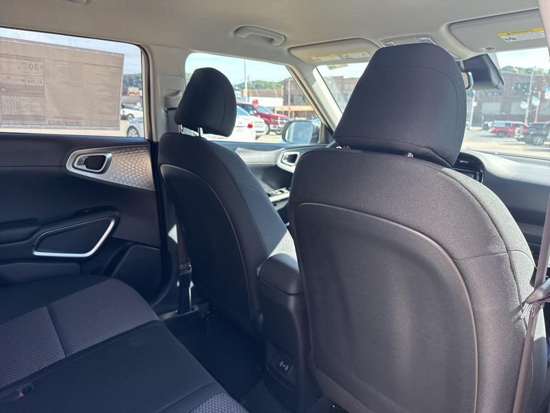new 2025 Kia Soul car, priced at $23,160