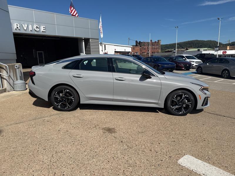 new 2026 Kia K5 car, priced at $28,013