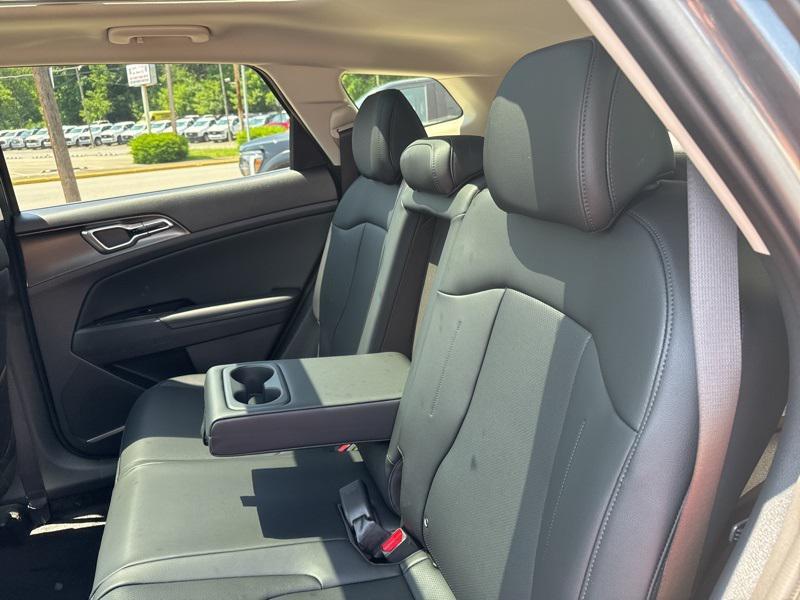 new 2025 Kia Sportage Hybrid car, priced at $32,982