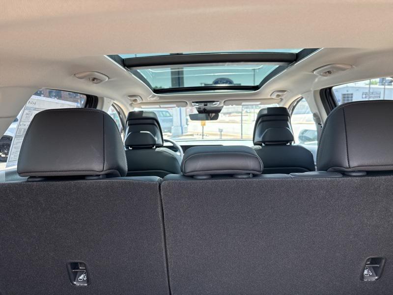 new 2025 Kia Sportage Hybrid car, priced at $32,982