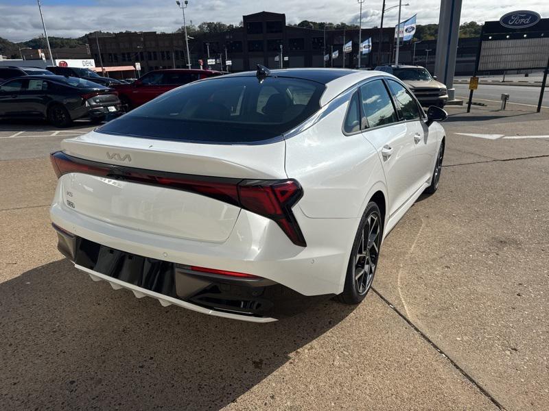new 2026 Kia K5 car, priced at $35,000