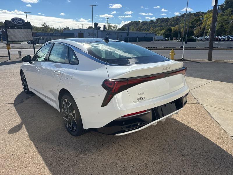 new 2026 Kia K5 car, priced at $35,000