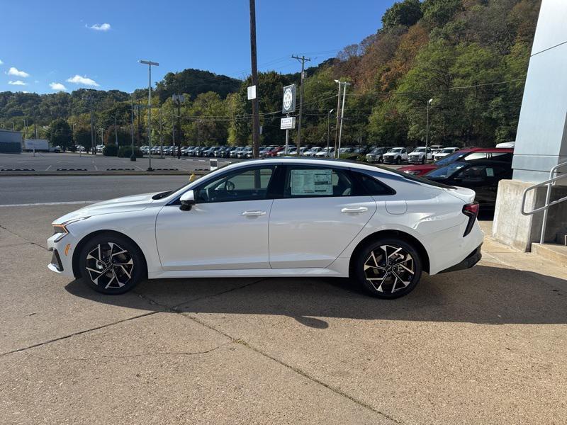 new 2026 Kia K5 car, priced at $35,000