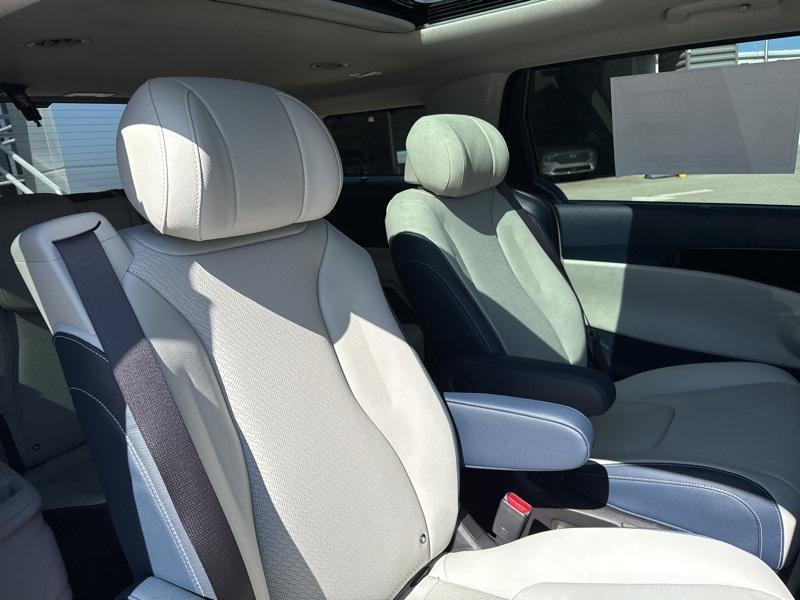 new 2025 Kia Carnival car, priced at $53,000