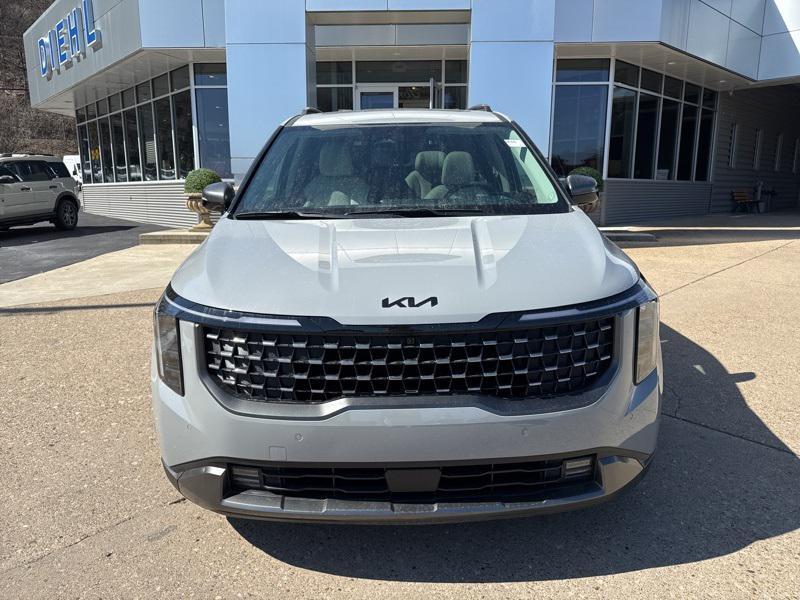 new 2025 Kia Carnival car, priced at $53,000