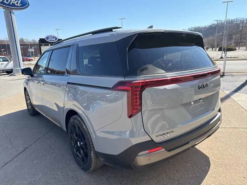 new 2025 Kia Carnival car, priced at $53,000