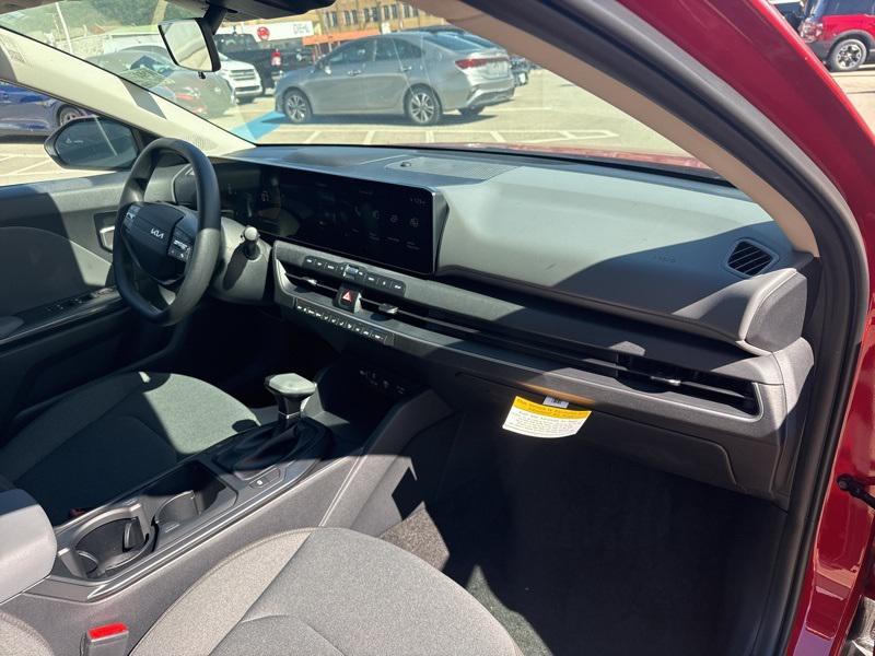 new 2025 Kia K4 car, priced at $23,070