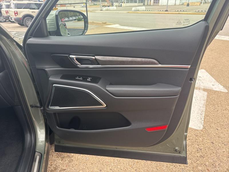 new 2025 Kia Telluride car, priced at $48,061