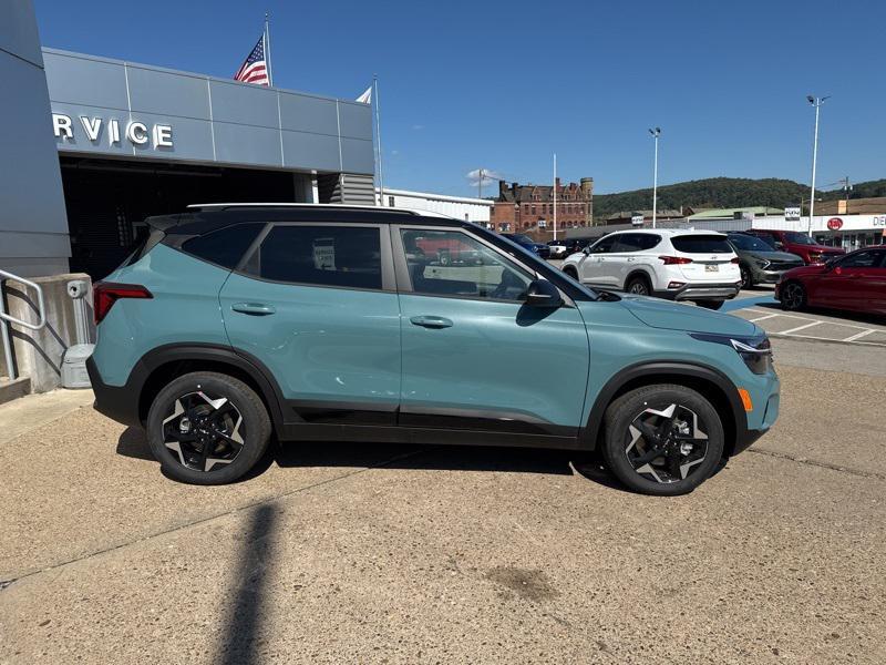 new 2026 Kia Seltos car, priced at $27,900