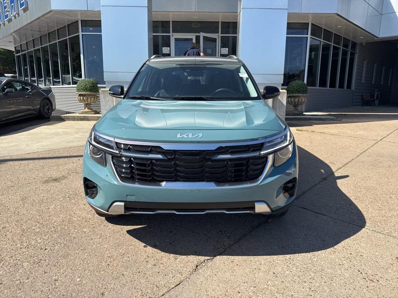 new 2026 Kia Seltos car, priced at $27,900