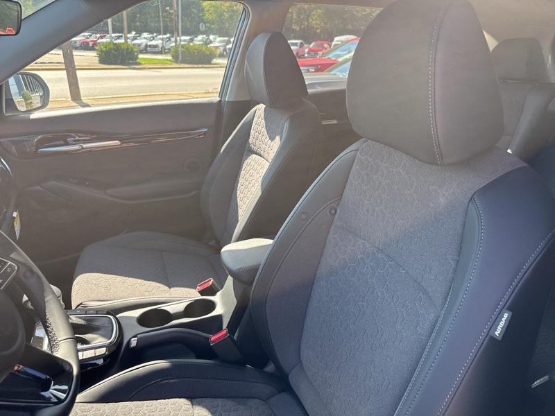 new 2026 Kia Seltos car, priced at $27,900