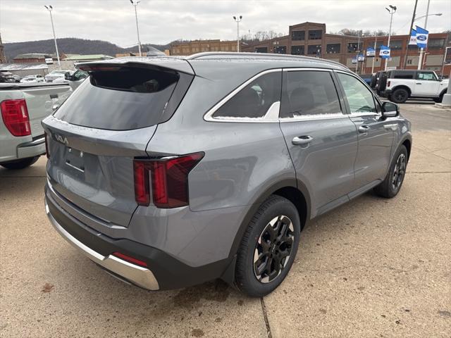 new 2025 Kia Sorento car, priced at $38,060