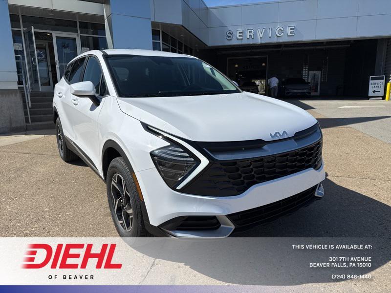 new 2025 Kia Sportage car, priced at $28,689
