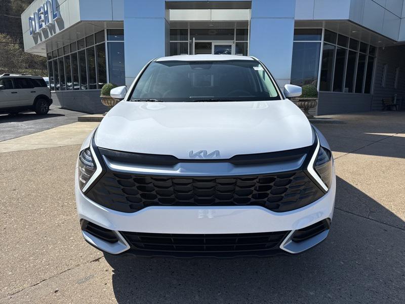 new 2025 Kia Sportage car, priced at $28,689