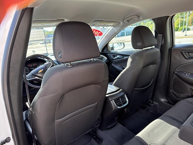 used 2018 Chevrolet Malibu car, priced at $11,773