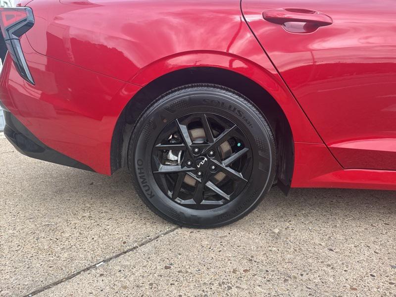 used 2025 Kia K5 car, priced at $23,052