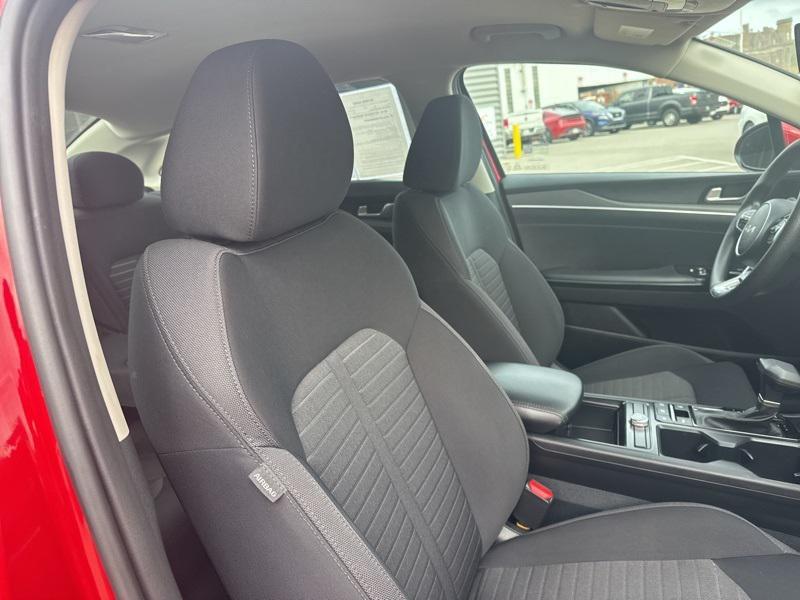 used 2025 Kia K5 car, priced at $23,052