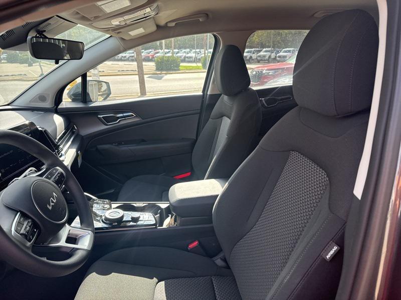 new 2025 Kia Sportage Hybrid car, priced at $29,177