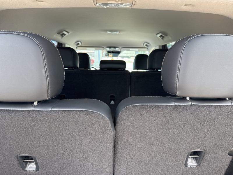 new 2026 Kia Sorento car, priced at $35,579
