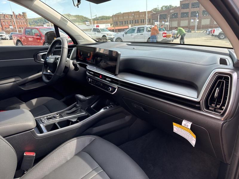 new 2026 Kia Sorento car, priced at $35,579