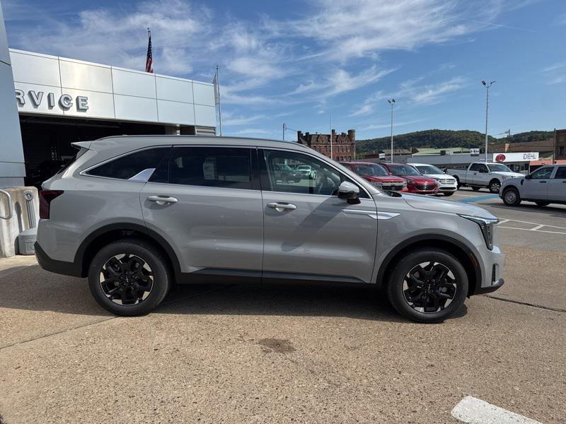 new 2026 Kia Sorento car, priced at $35,579