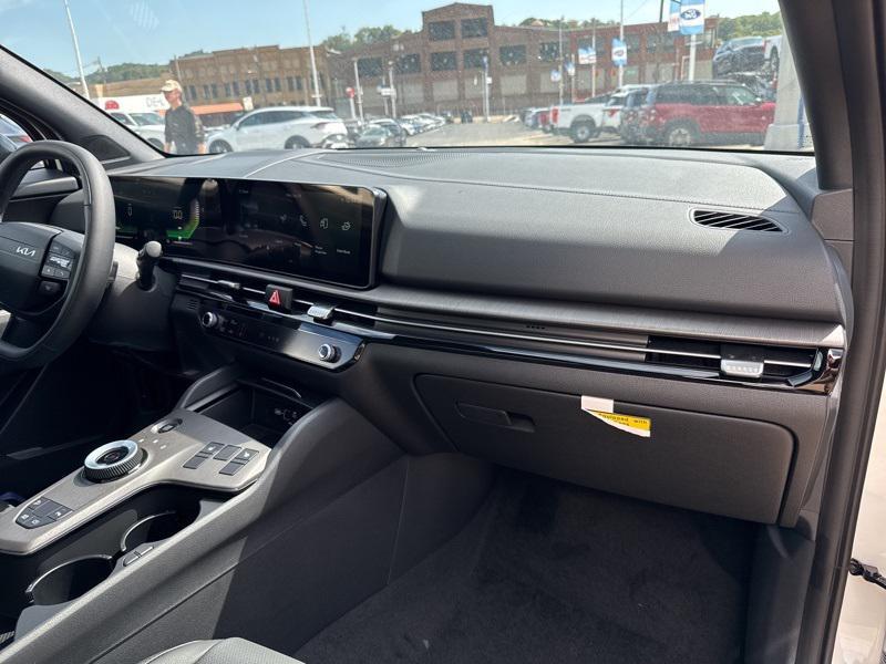 new 2026 Kia Sportage car, priced at $34,511