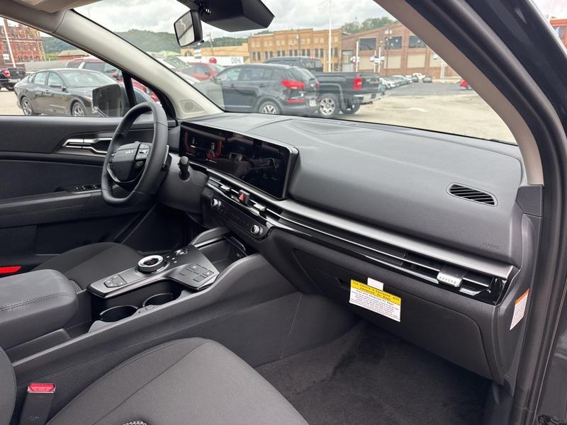 new 2026 Kia Sportage car, priced at $32,700
