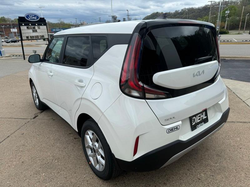 new 2024 Kia Soul car, priced at $20,419