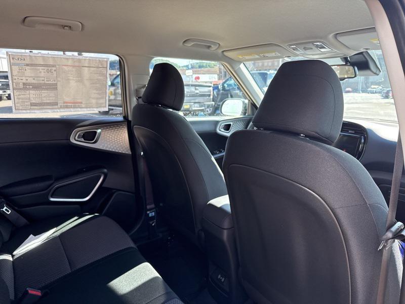 new 2025 Kia Soul car, priced at $23,160