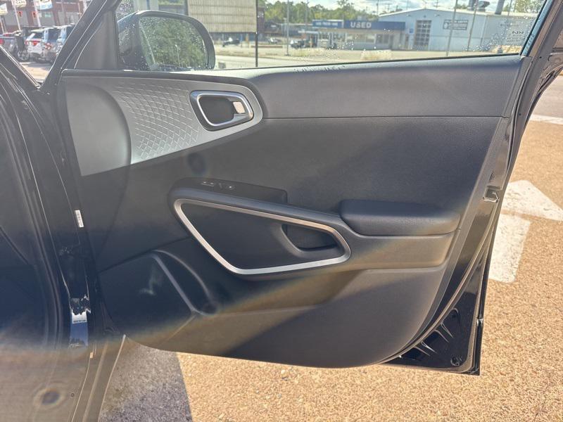 new 2025 Kia Soul car, priced at $23,160