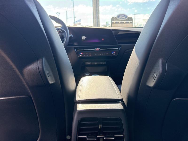 new 2025 Kia Niro Plug-In Hybrid car, priced at $32,600