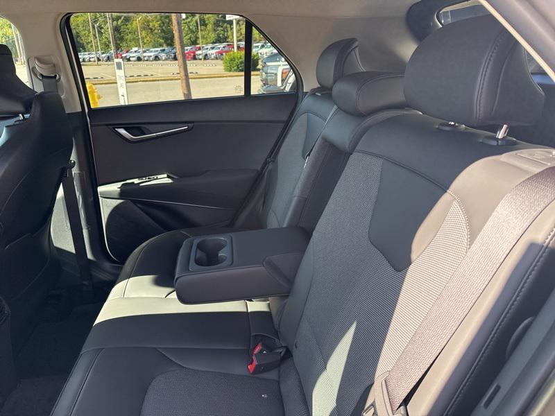 new 2025 Kia Niro Plug-In Hybrid car, priced at $32,600