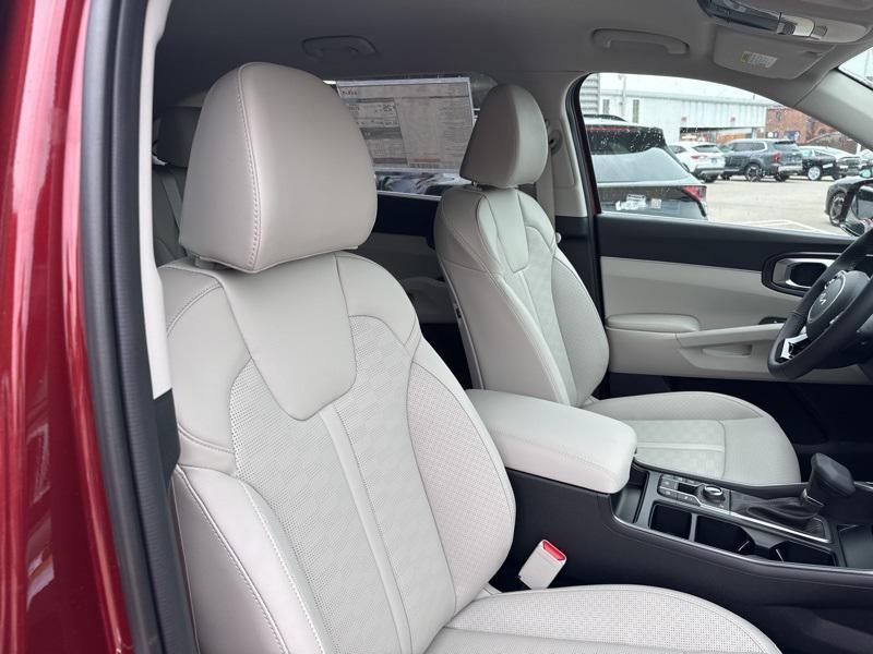 new 2025 Kia Sorento car, priced at $34,602