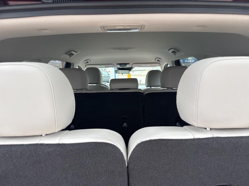 new 2025 Kia Sorento car, priced at $34,602