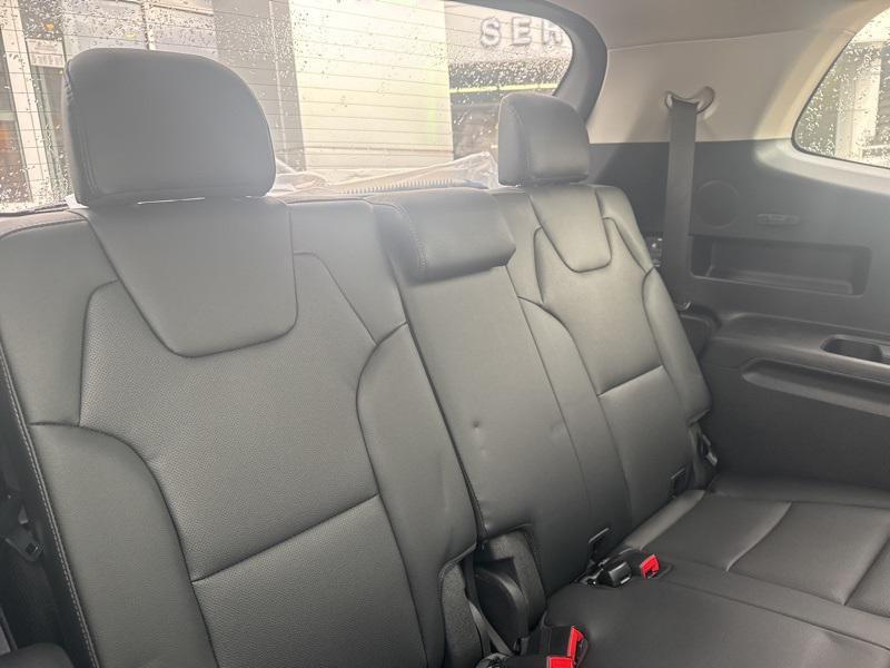 new 2025 Kia Telluride car, priced at $46,428